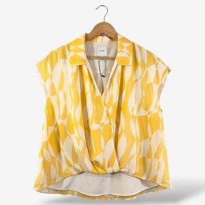 Calvin Klein Yellow V-Neck Blouse Size M Bubble Hem Collared Sleeveless Office
